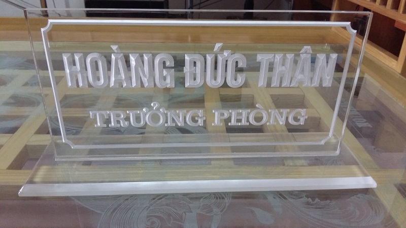 Kết quả hình ảnh cho biển chức danh